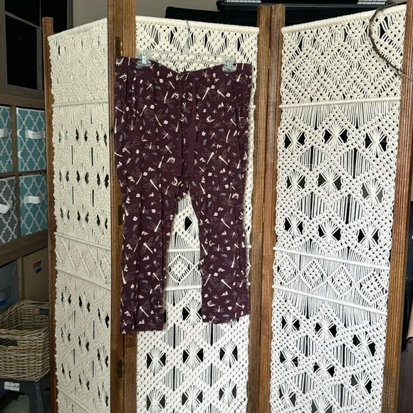 Torrid Outlander Collection Drsgonfly Capri pants - Picture 1 of 4